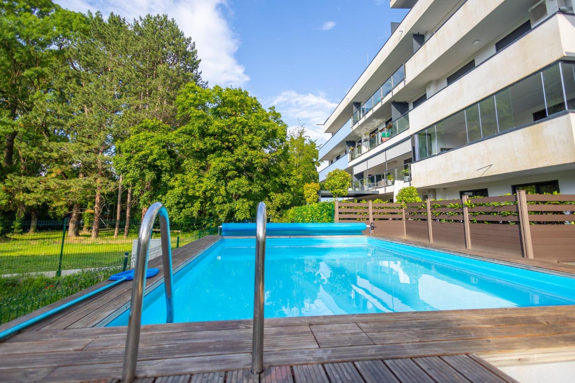 Marinelake Apartman Balatonfoeldvar By Bltn Exterior photo
